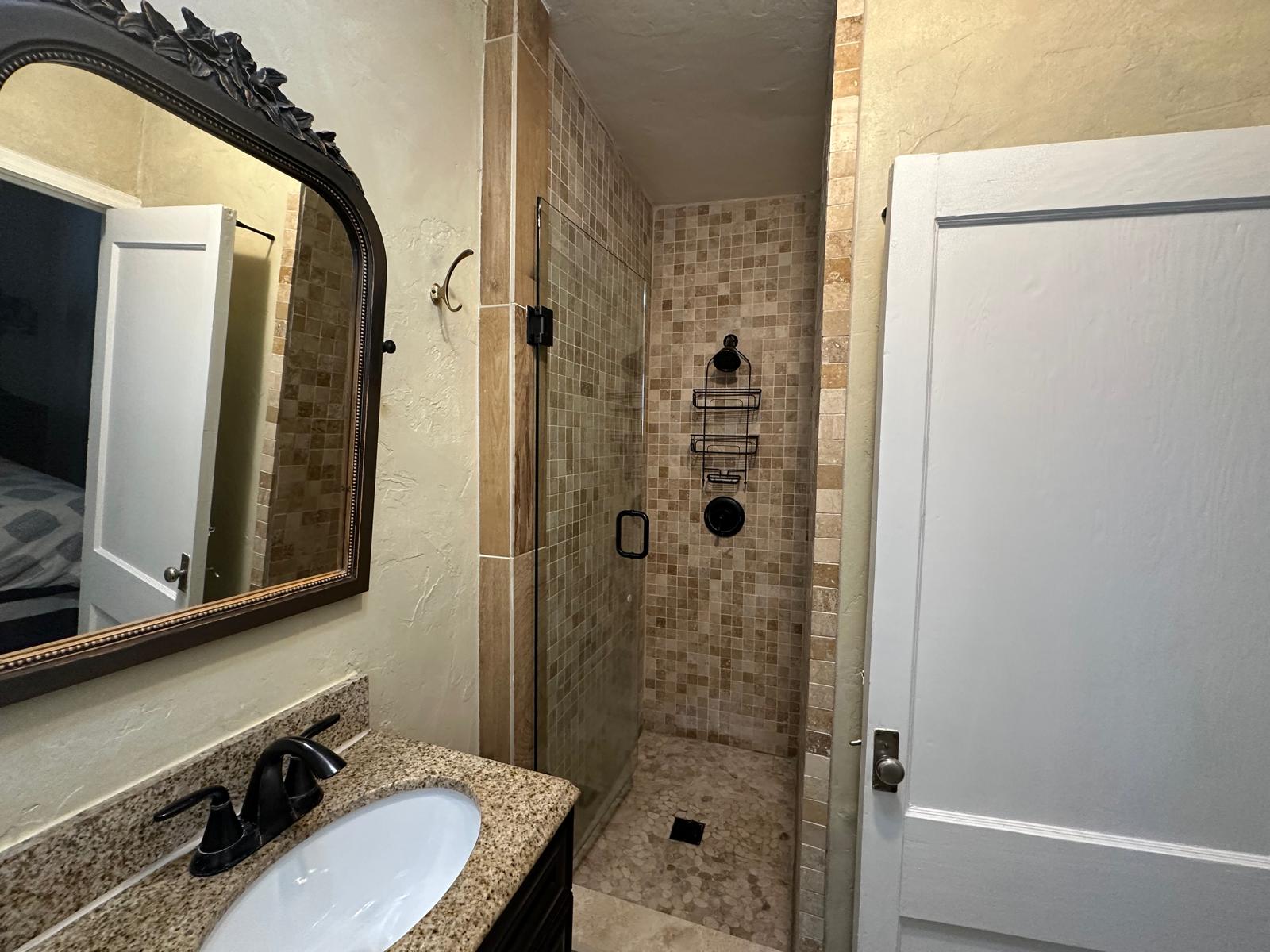 1819R Bath1